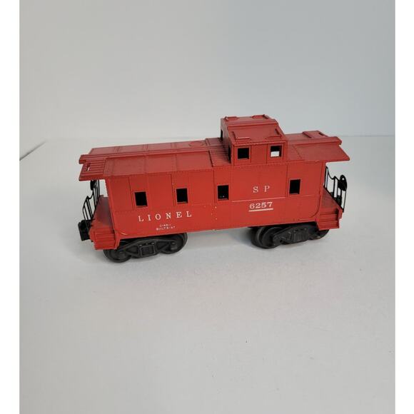 Vintage 1948 Lionel Trains SP Caboose 6257X Couplers On BOTH ENDS Staple End - Picture 1 of 10